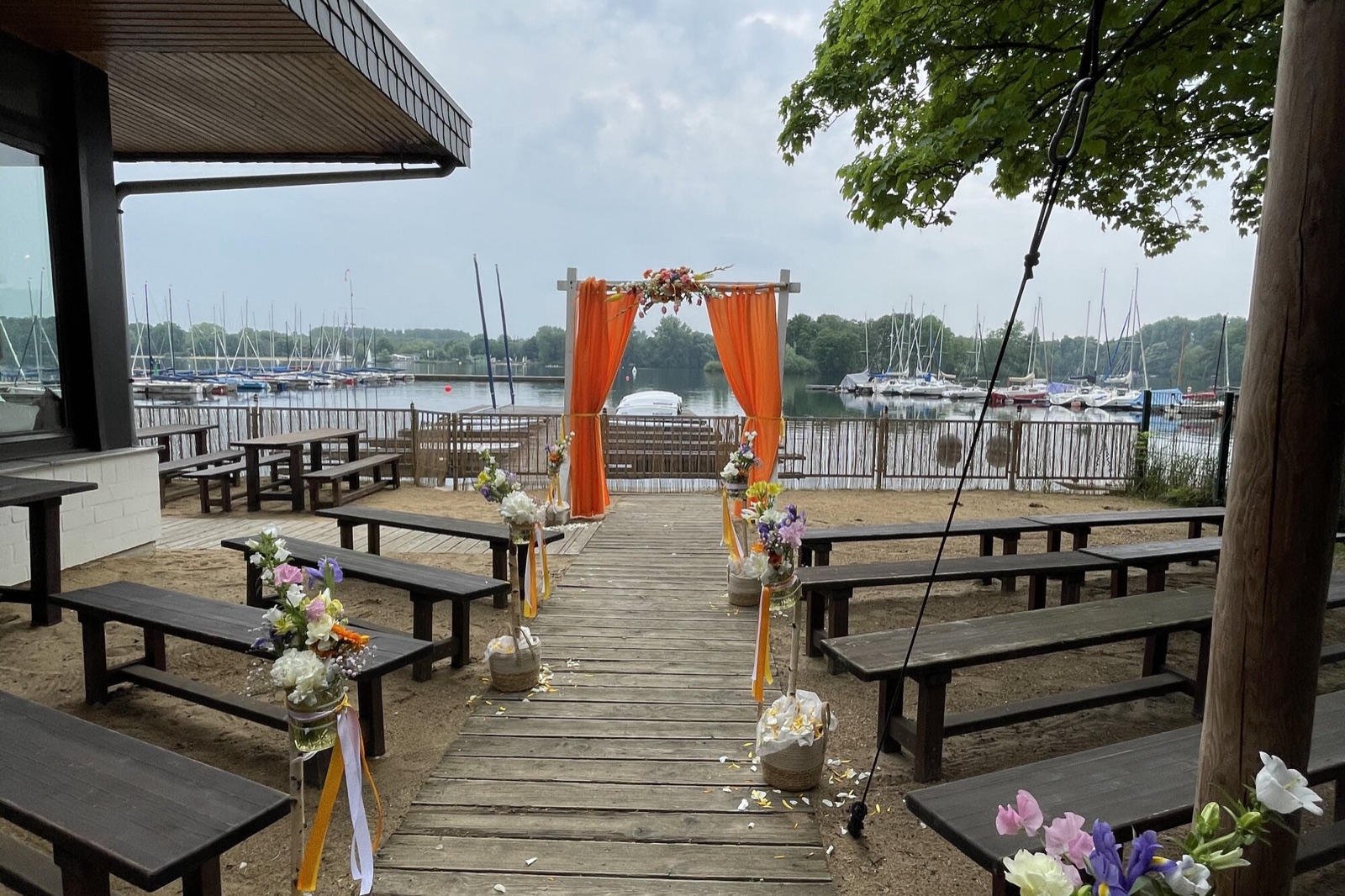 Heiraten in der Strandperle am Unterbacher See