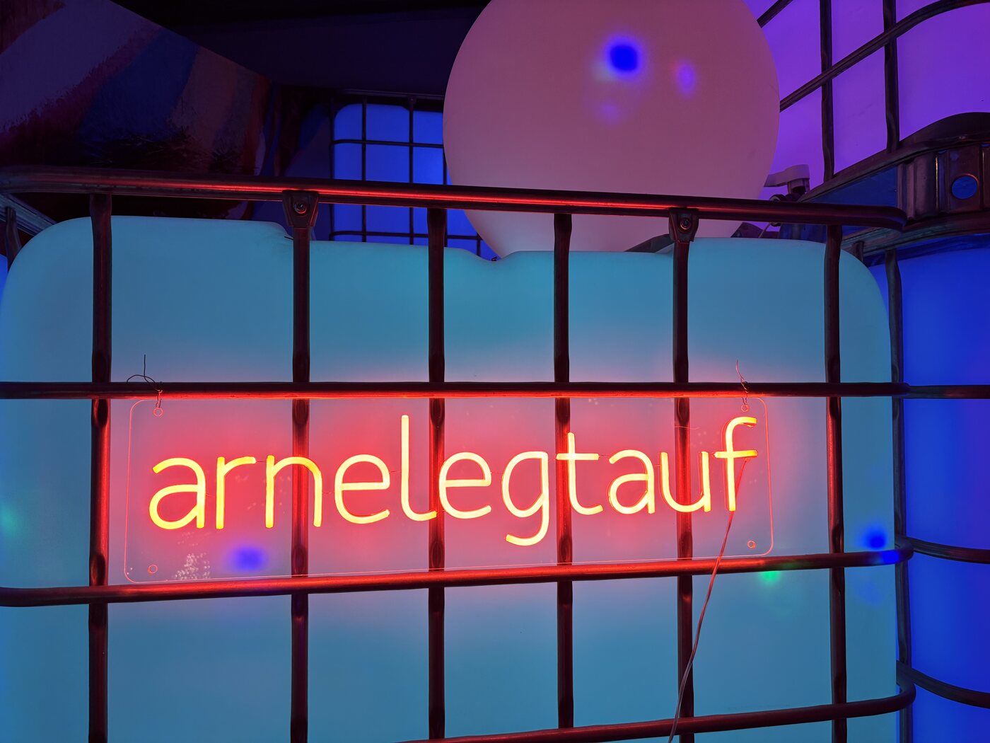 Arne legt auf