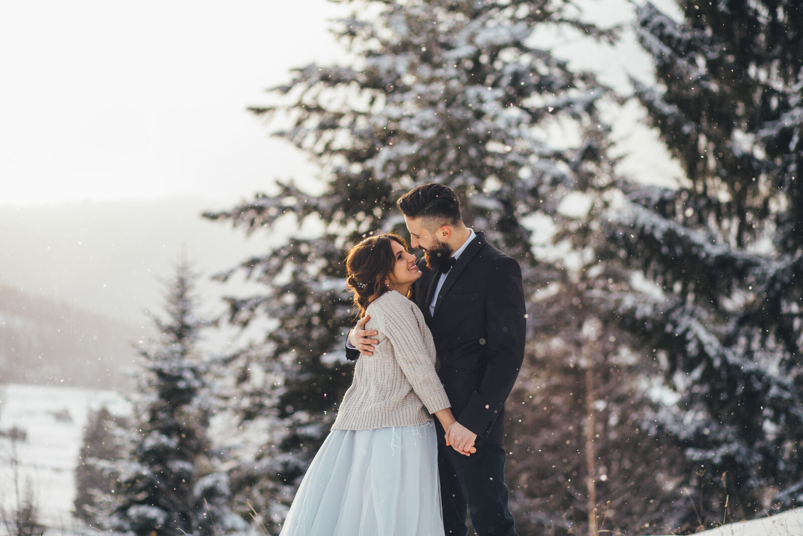 Winterhochzeit in Düsseldorf: Stimmung, Locations, Licht und Musik